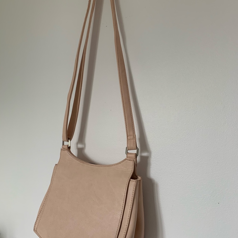 Purse - Picture 2 of 3